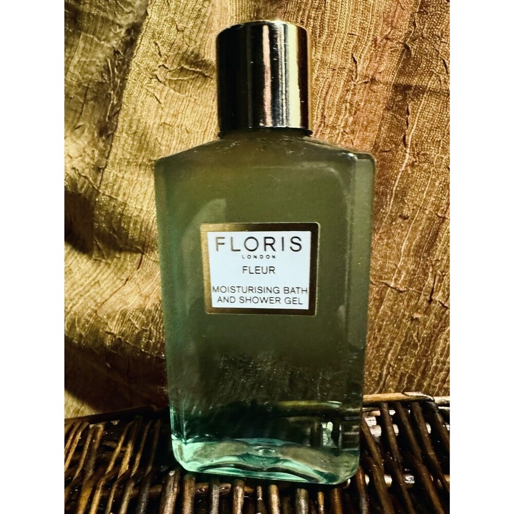 FLORIS LONDON Fleur Moisturising Bath & Shower Gel NEW Full Size 8.4oz RARE ITEM